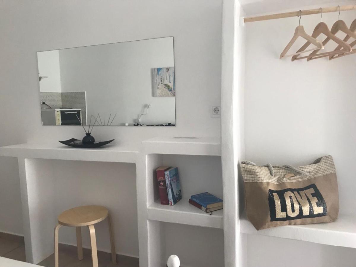 Morpheus Rooms Kini Eksteriør billede