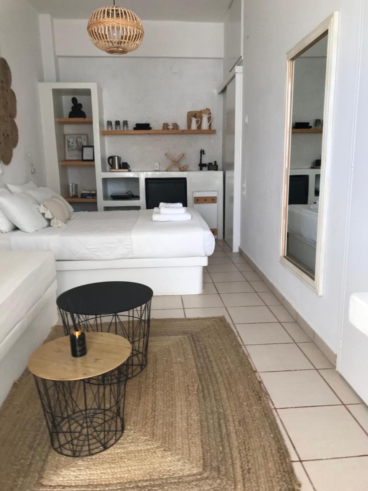 Morpheus Rooms Kini Eksteriør billede